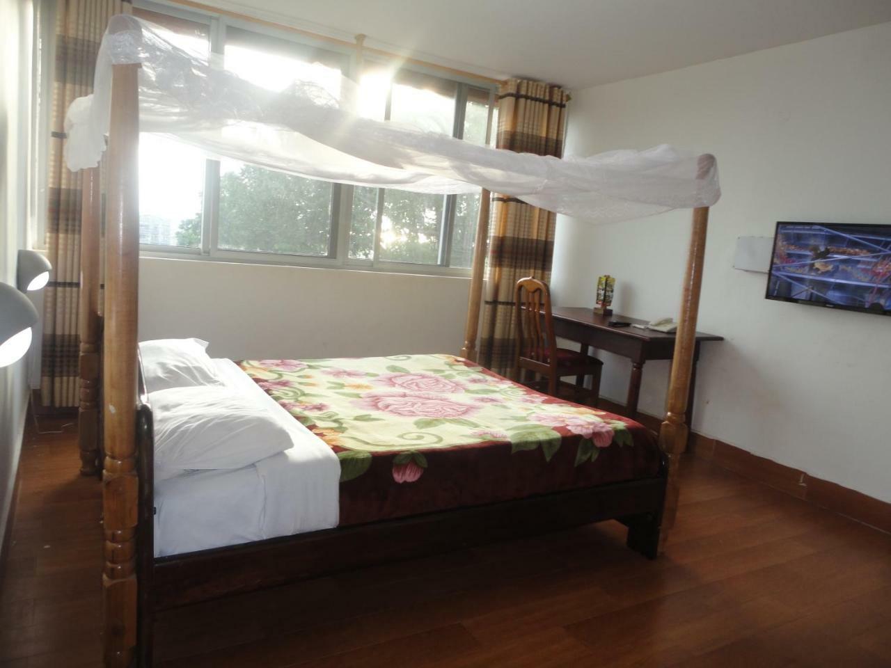 Entebbe Flights Motel Εξωτερικό φωτογραφία
