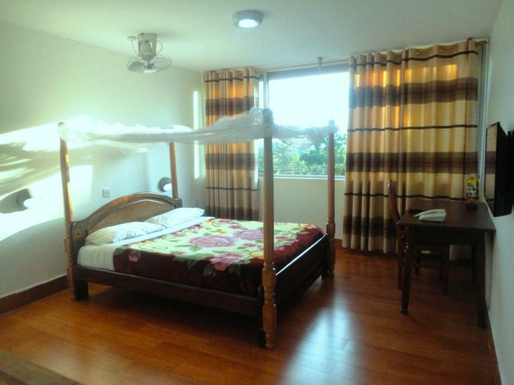 Entebbe Flights Motel Εξωτερικό φωτογραφία