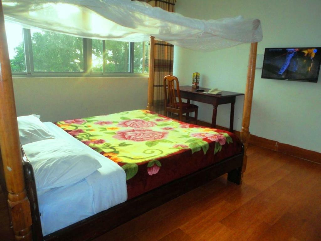 Entebbe Flights Motel Εξωτερικό φωτογραφία