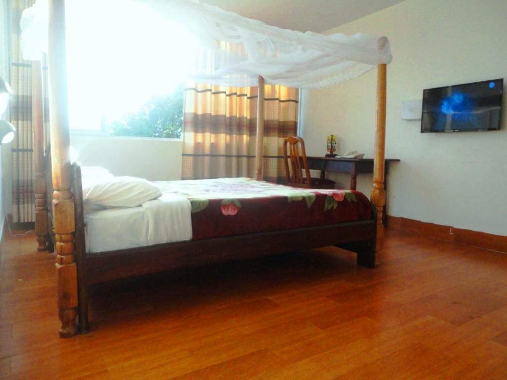 Entebbe Flights Motel Εξωτερικό φωτογραφία